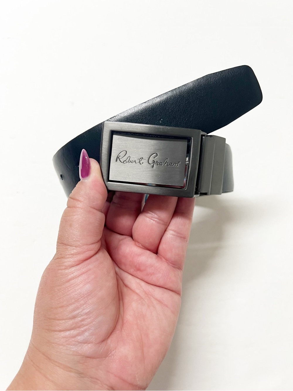 Robert Graham Mens Black Reversible Leather Belt with Brushed Metal Logo Buckle - Picture 3 of 11